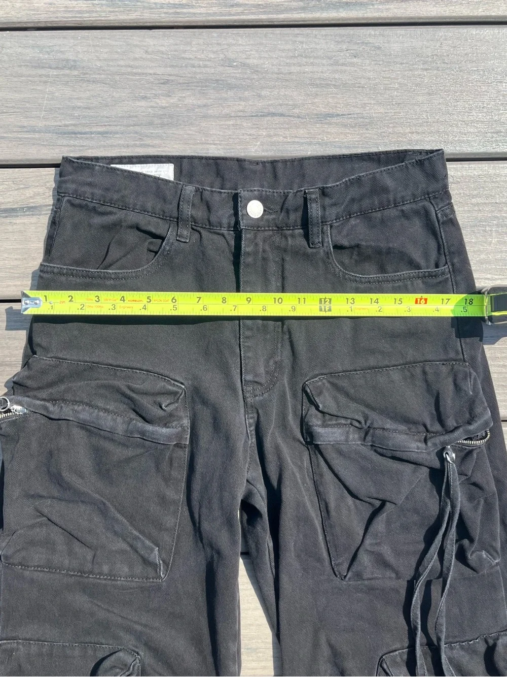 Zara; Solid Black; Wide Leg; Cargo Pants; Large Zipper Utility Pockets; US 31